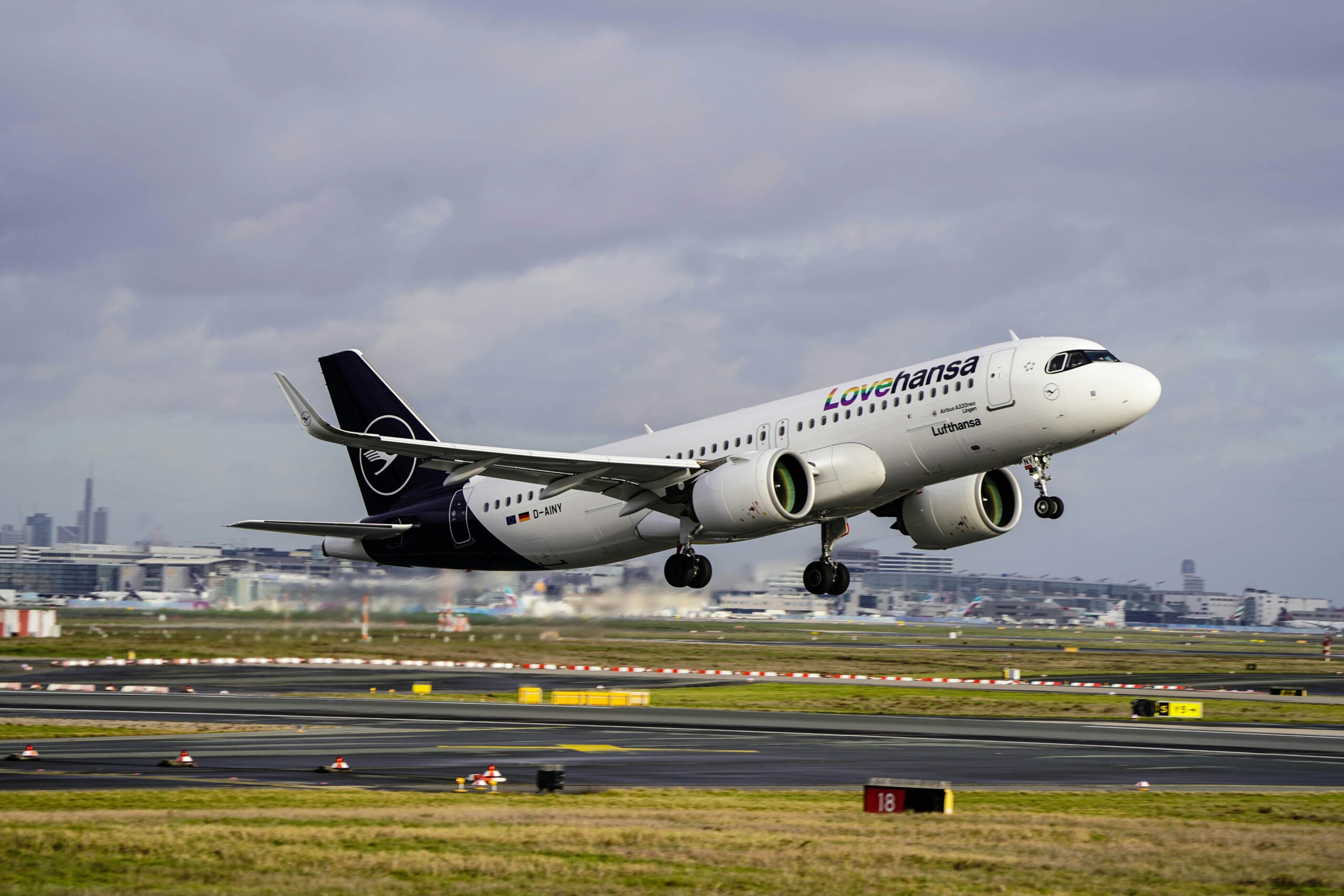 Picture of an airplane taking off