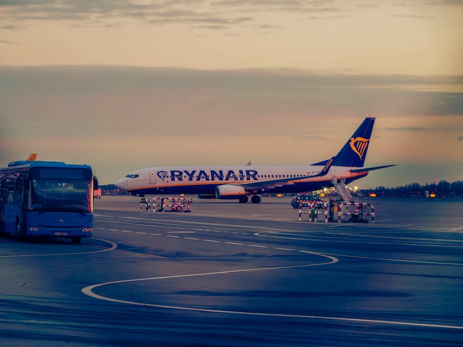 Picture of a Ryannair flight during boarding